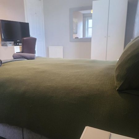 Edenderry Town House Apartment เบลฟาสต์ ภายนอก รูปภาพ