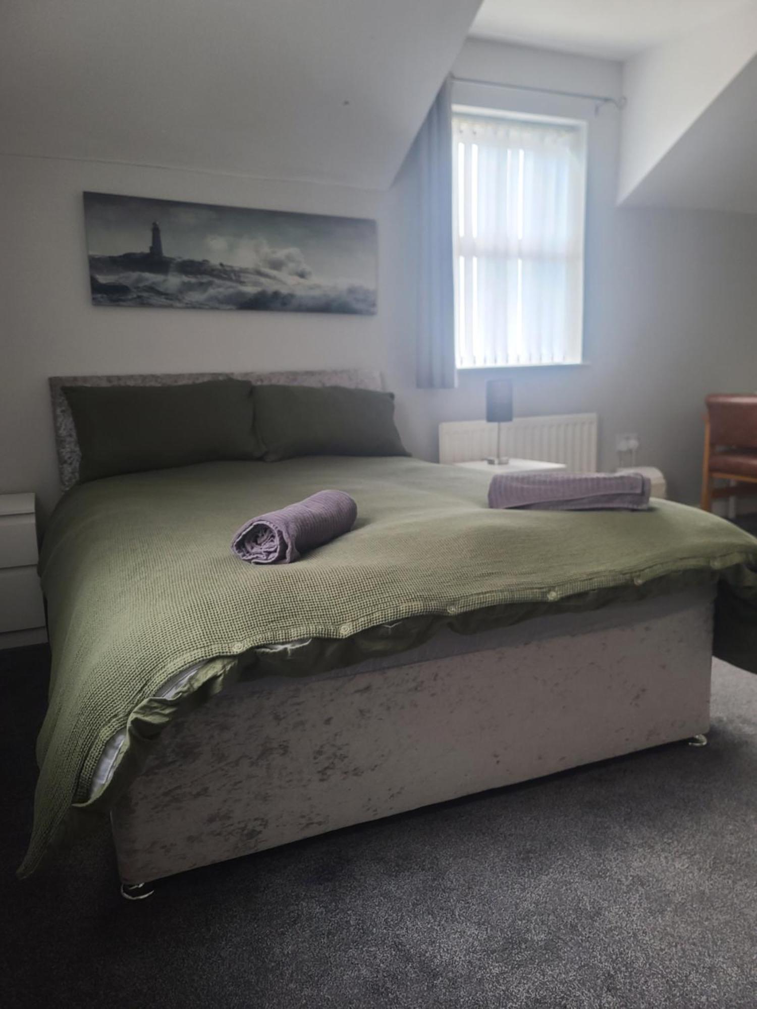 Edenderry Town House Apartment เบลฟาสต์ ภายนอก รูปภาพ